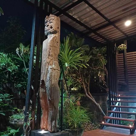 Chez Pom Hotel Chiang Mai Luaran gambar