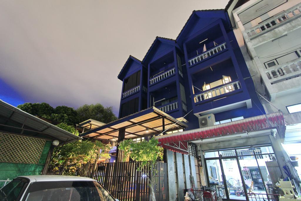 Chez Pom Hotel Chiang Mai Luaran gambar