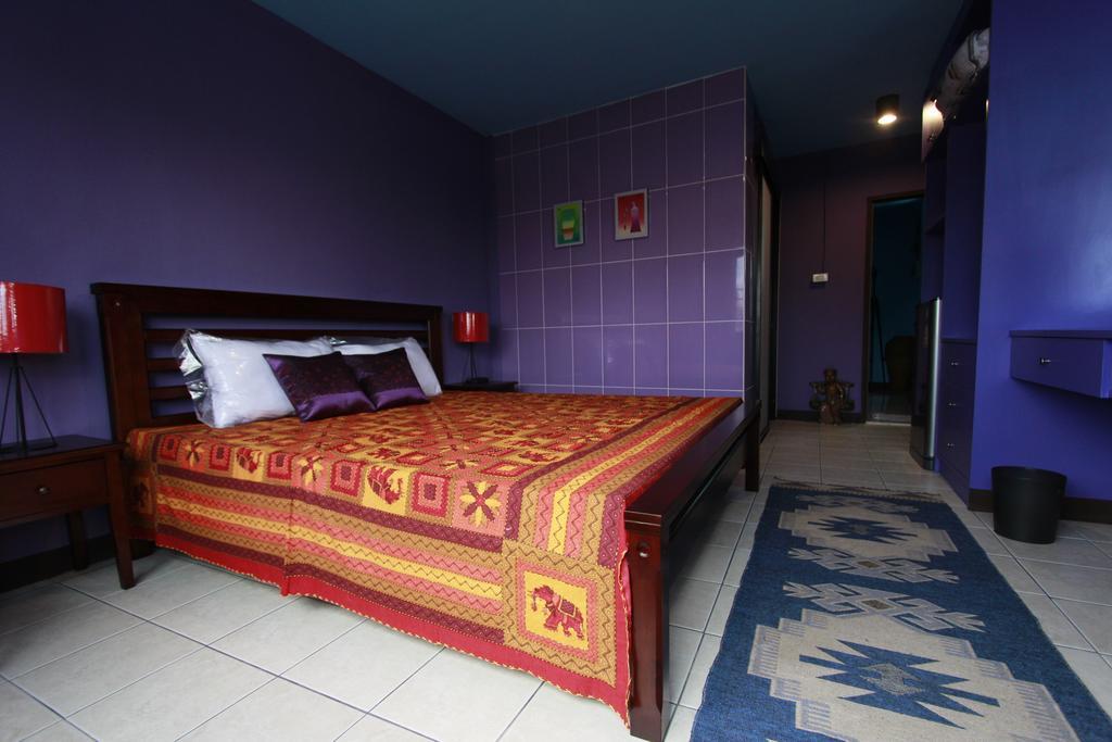 Chez Pom Hotel Chiang Mai Luaran gambar