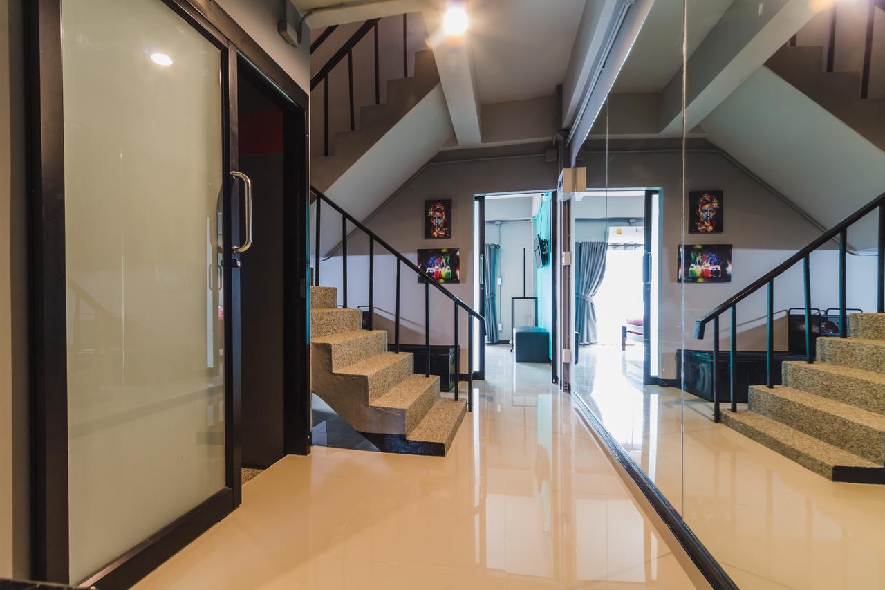 Chez Pom Hotel Chiang Mai Luaran gambar